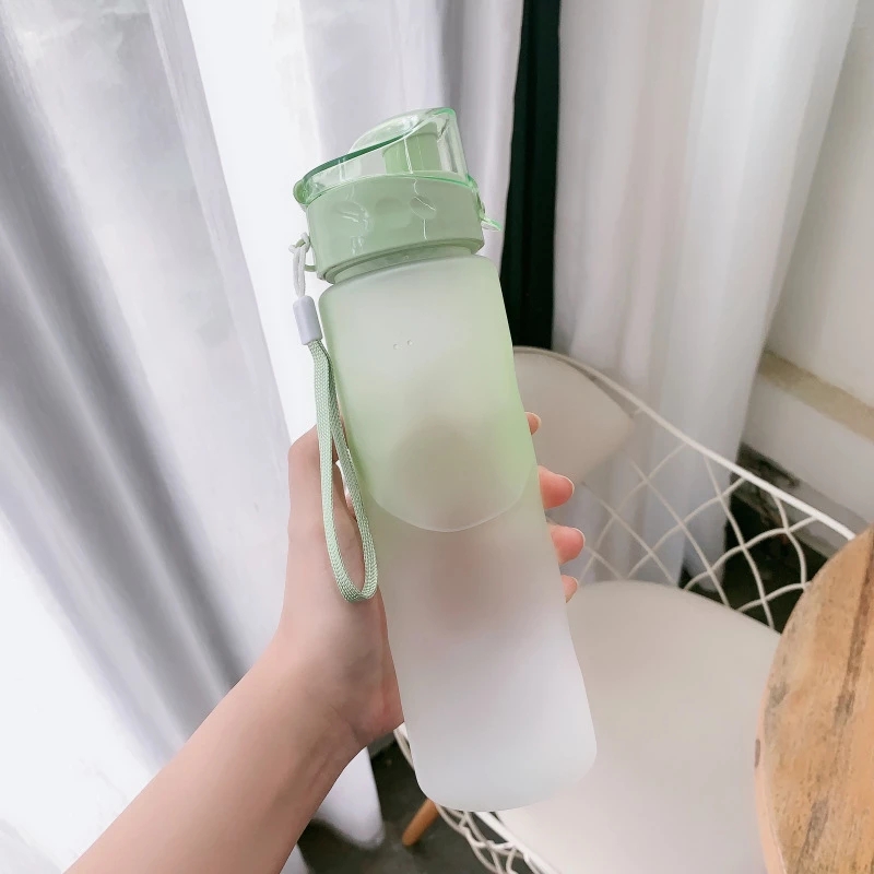 Sports Water Bottles Colorful  - Sports Equipment Logos 评论和价格