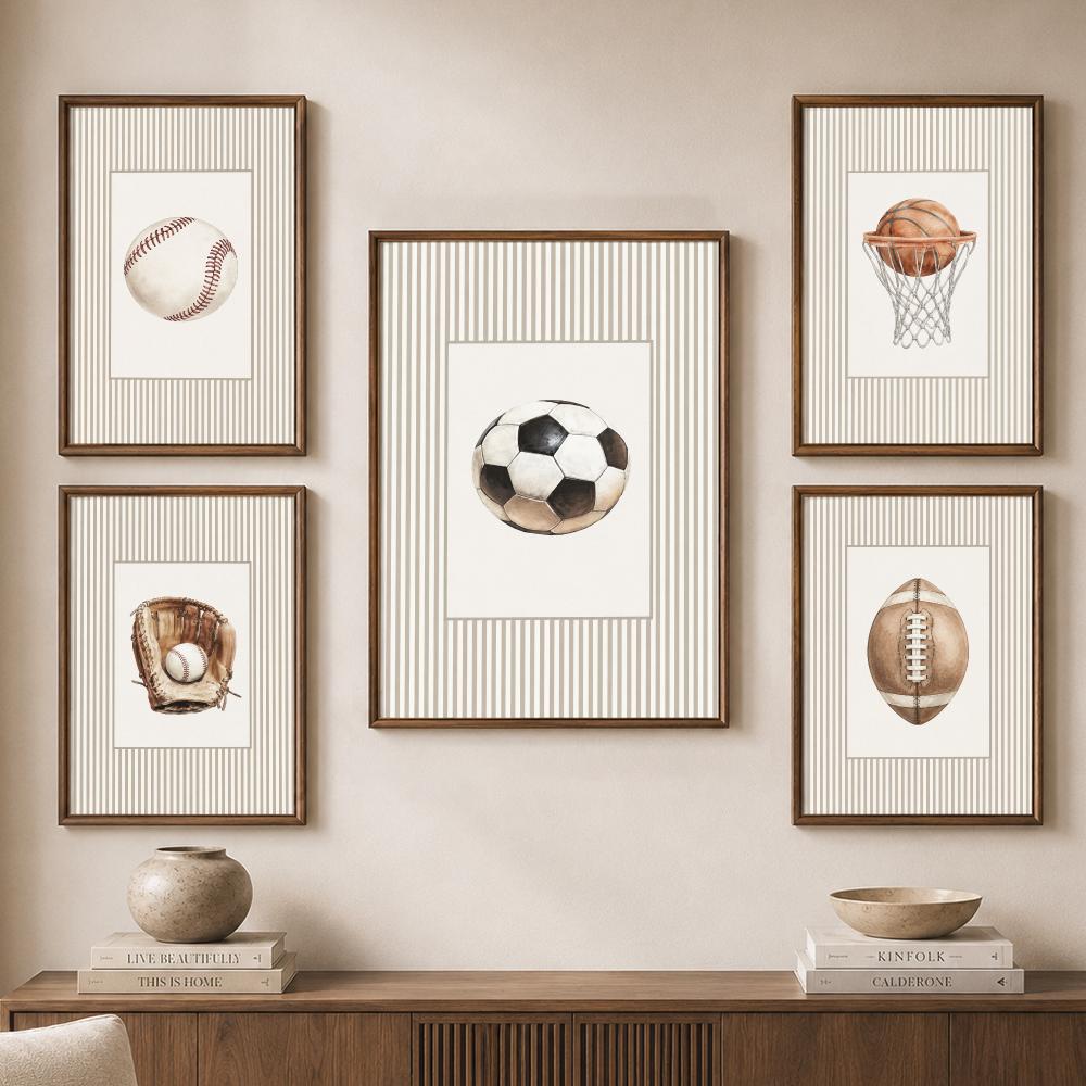 Vintage Sports Balls Equipment - Sports Equipment Poster 评论和价格