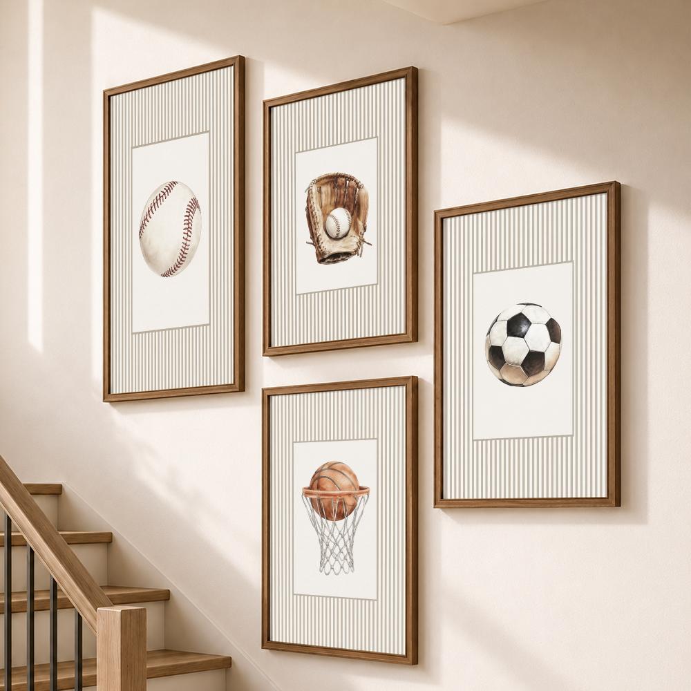 Vintage Sports Balls Equipment - Sports Equipment Poster 评论和价格